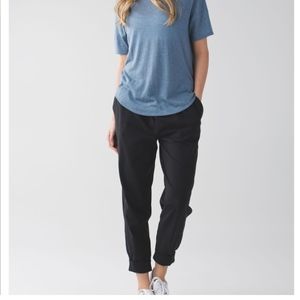 lululemon Jet Crop (Luon)